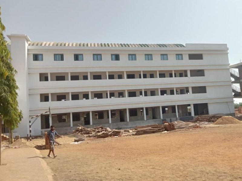 Construction of Zee School at Bramhapuri